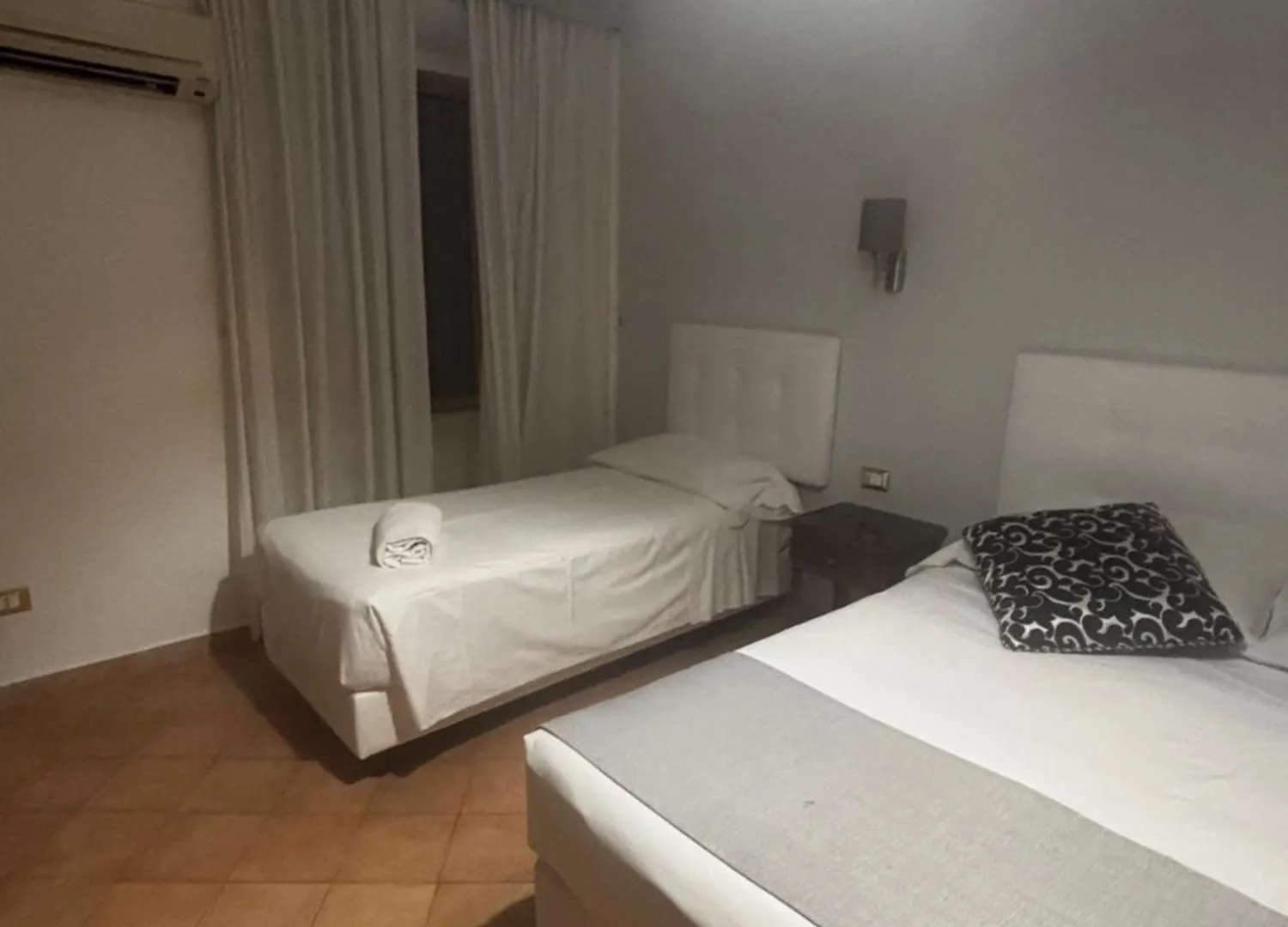 Hotel Gabriella Roma 3*,